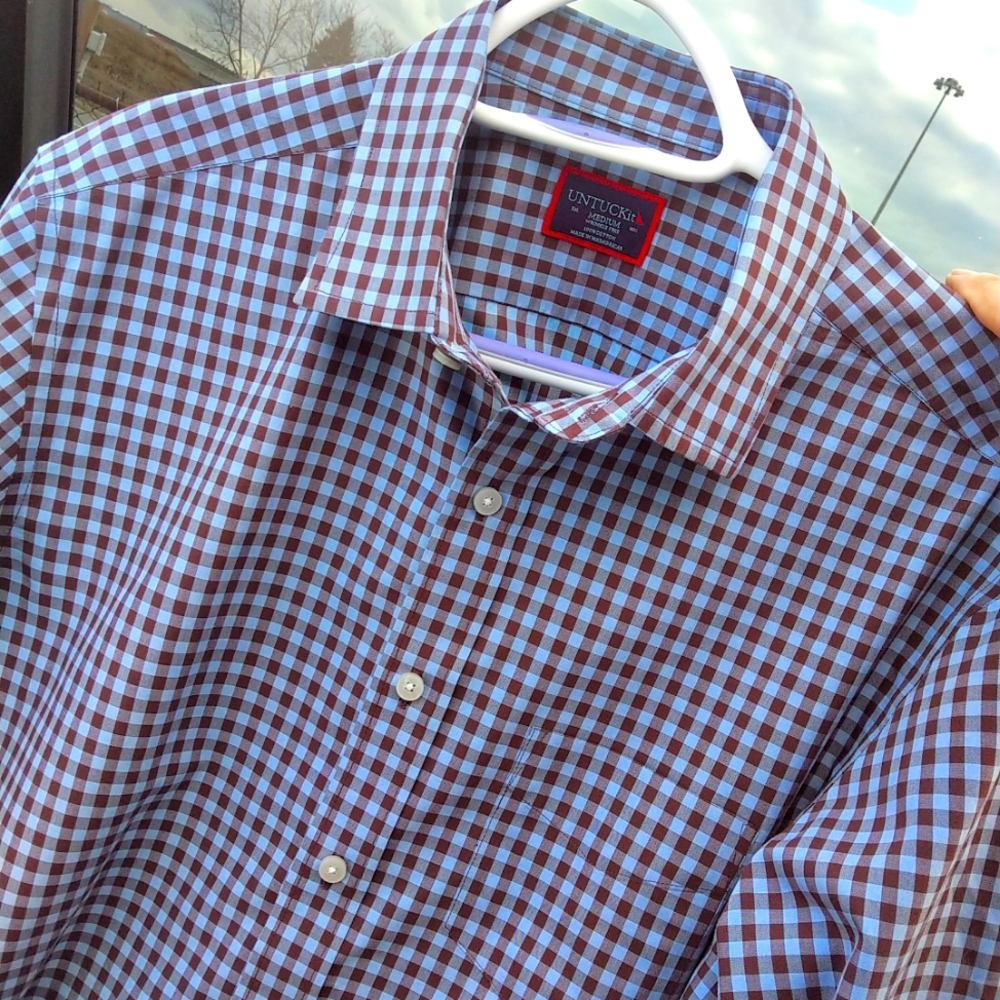 UNTUCKit wrinkle free button down